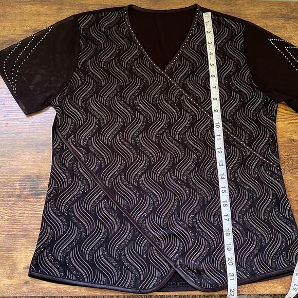 XL Black Mesh Sleeve V-Neck Glitter Top - Picture 6 of 9